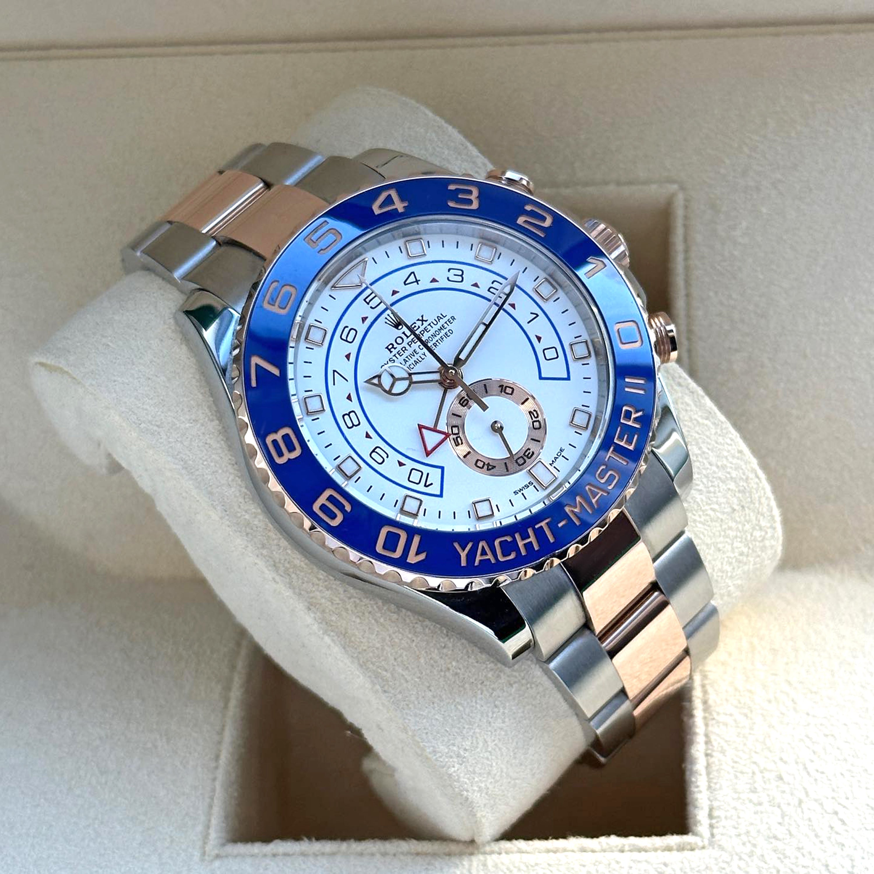 Rolex Yacht-Master II, Stainless Steel and 18k Everose Gold, 44mm, Ref# 116681-0002 - Image 4