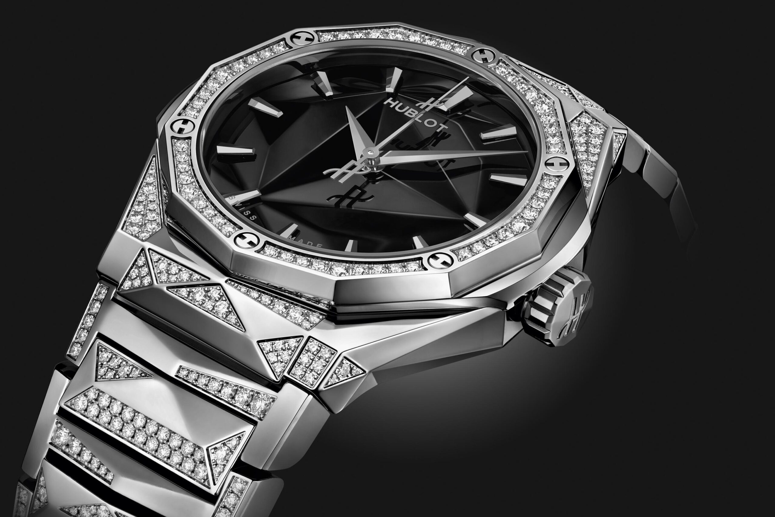 Hublot Classic Fusion ORLINSKI BRACELET TITANIUM ALTERNATIVE PAVÉ Ref# 550.NS.1800.NS.3804.ORL22 - Image 2