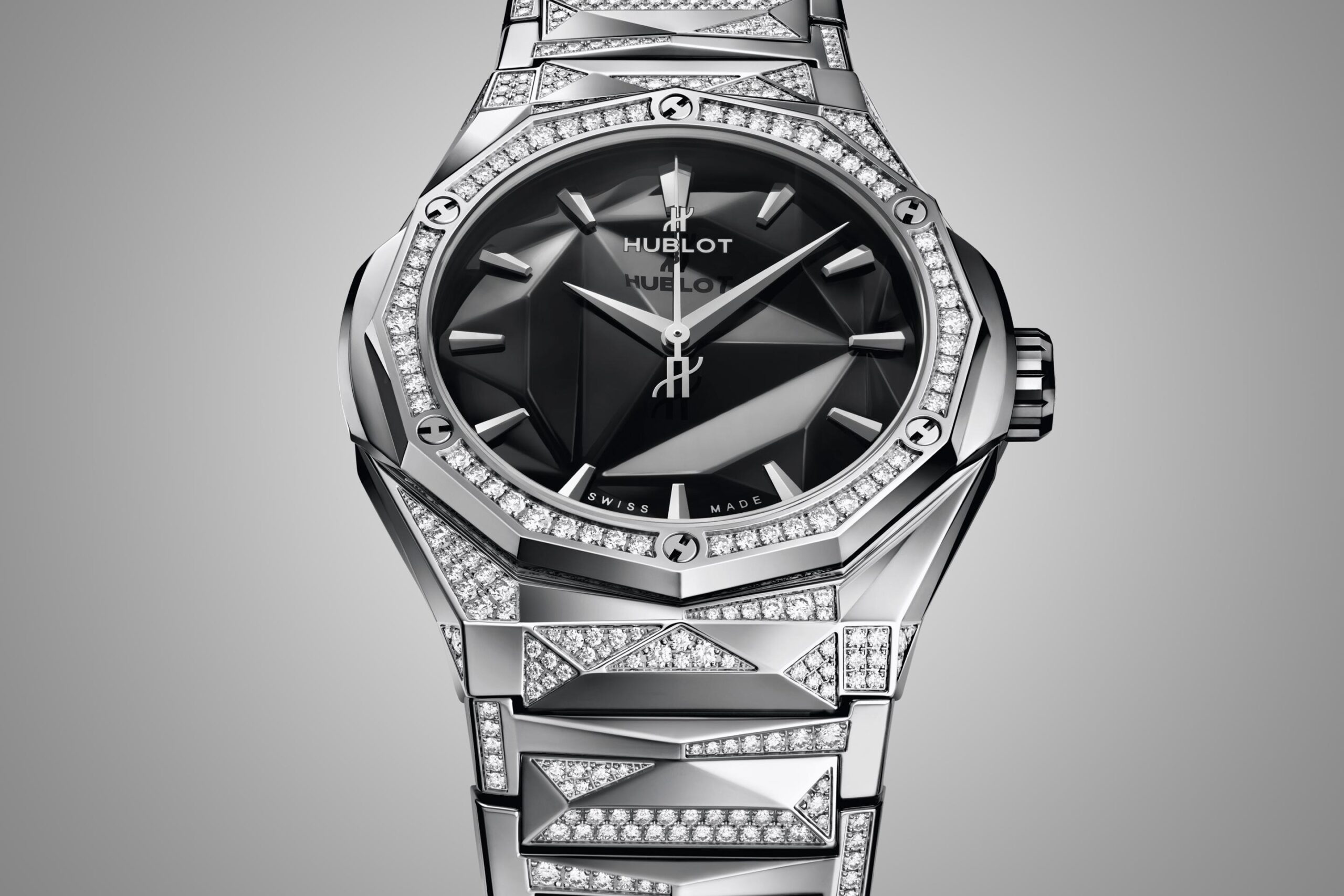 Hublot Classic Fusion ORLINSKI BRACELET TITANIUM ALTERNATIVE PAVÉ Ref# 550.NS.1800.NS.3804.ORL22 - Image 3
