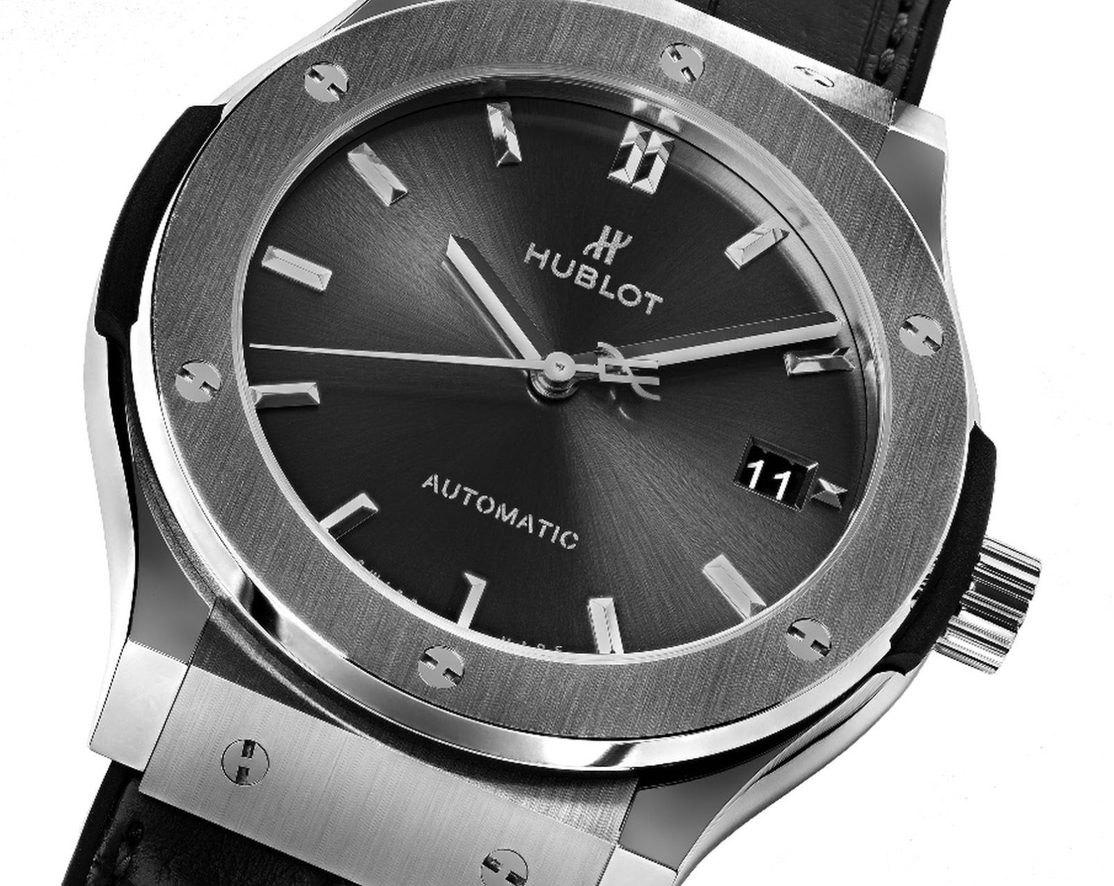 Hublot Classic Fusion Racing Grey Titanium 38mm, Ref# 565.NX.7071.LR - Image 3