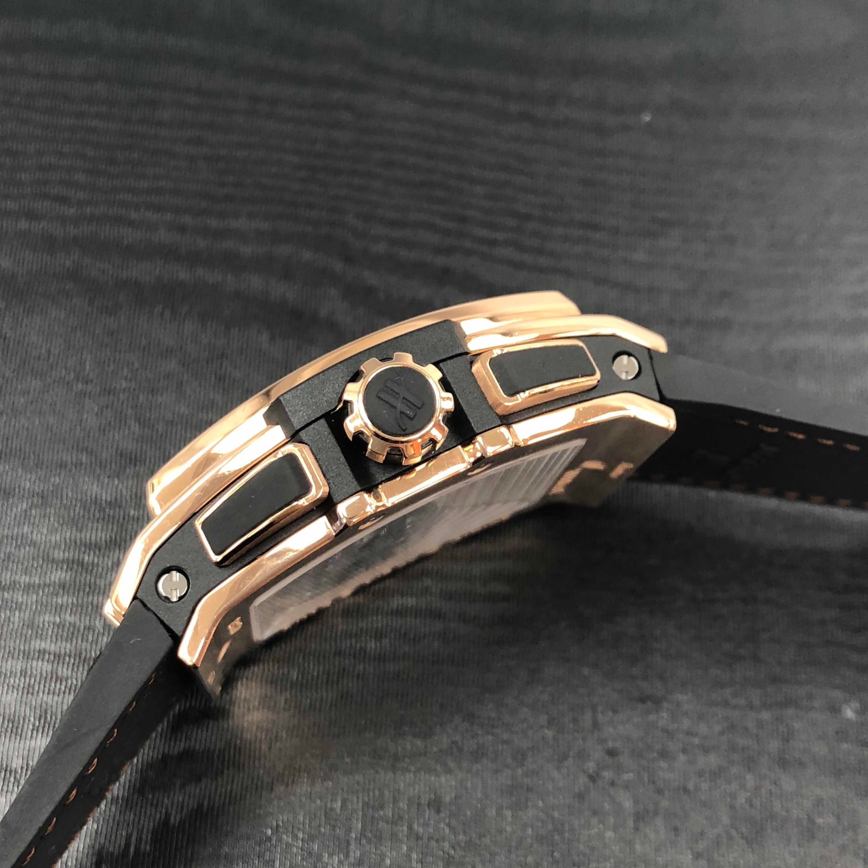 Hublot Spirit of Big Bang King Gold 42mm, Ref# 641.OX.0183.LR - Image 3