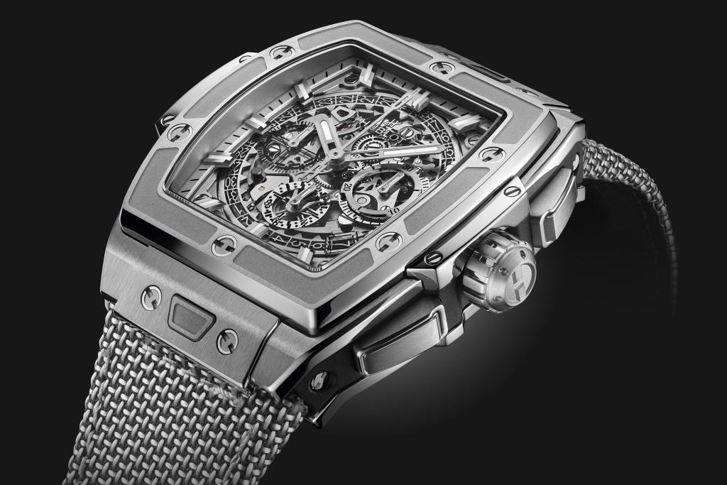 Hublot, Spirit of Big Bang Essential Gray, Titanium, 42mm, Ref# 642.NX.0110.NR.HEC23 - Image 3
