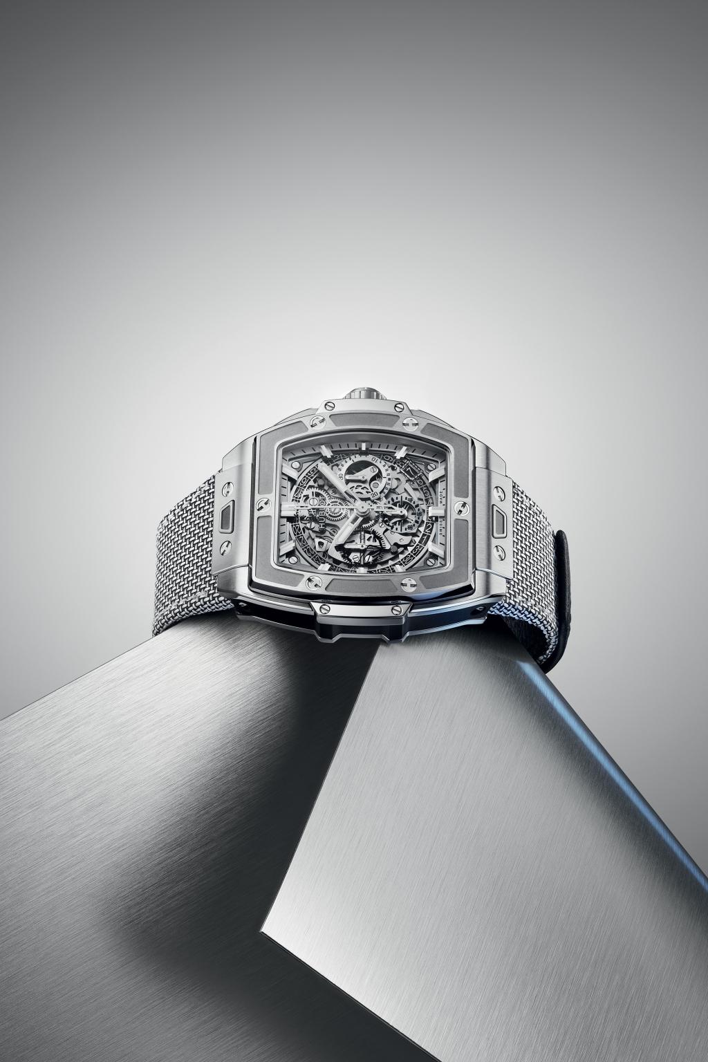 Hublot, Spirit of Big Bang Essential Gray, Titanium, 42mm, Ref# 642.NX.0110.NR.HEC23 - Image 6