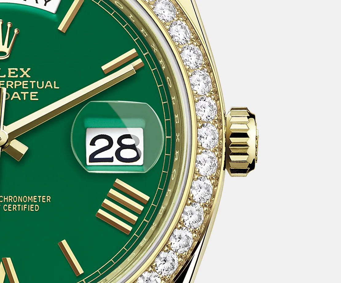 Rolex Day-Date, 40mm, 18k Yellow Gold and Diamonds, Ref# 228348rbr-0040 - Image 5