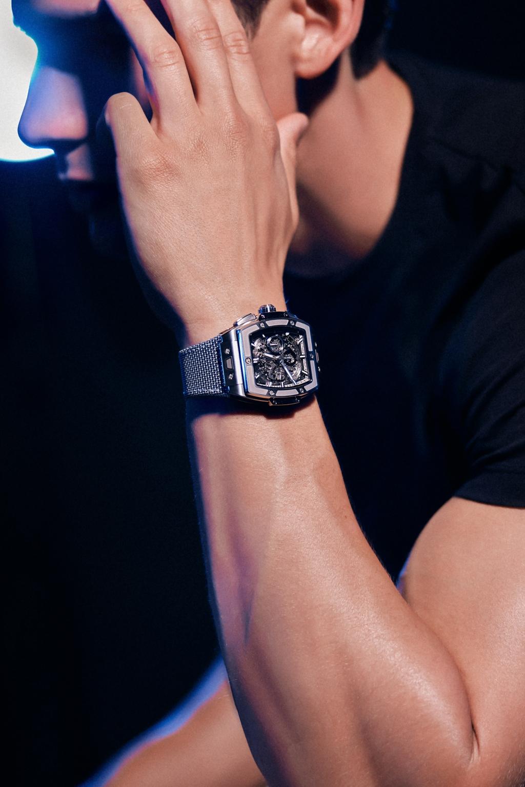 Hublot, Spirit of Big Bang Essential Gray, Titanium, 42mm, Ref# 642.NX.0110.NR.HEC23 - Image 12