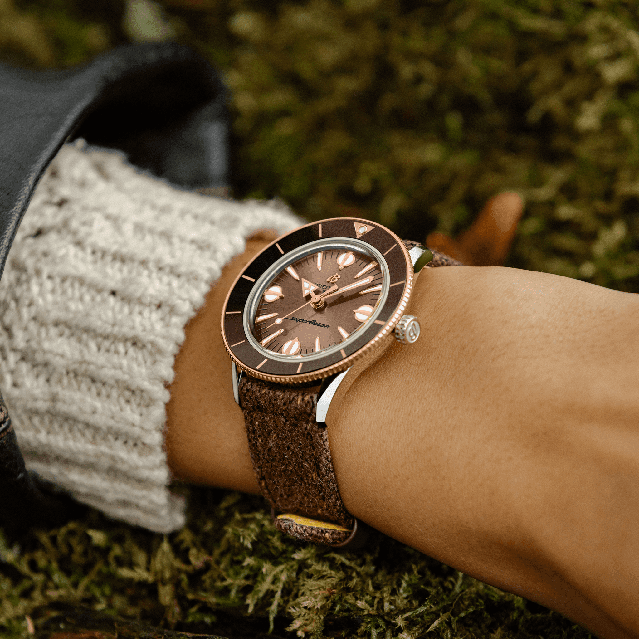 Breitling Superocean Heritage '57 Highlands, 38mm, Stainless steel and 18k Red Gold, Ref# U10340E31A1A1, Unworn 2024 - Image 5