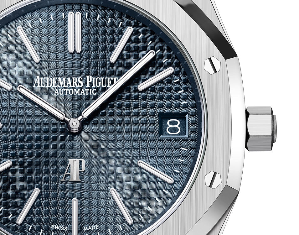 Audemars Piguet Royal Oak "JUMBO" EXTRA-THIN "50TH ANNIVERSARY" Ref# 16202ST.OO.1240ST.01 - Image 3