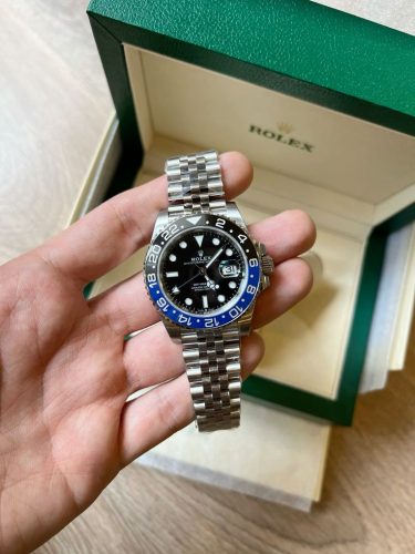 Rolex GMT-Master II, 40mm, Oystersteel, Ref# 126720vtnr-0001 photo review
